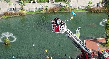 Babası 'kimsemiz yok' demişti, kanseri yenen Tamer Talha için balonlar gökyüzüne bırakıldı