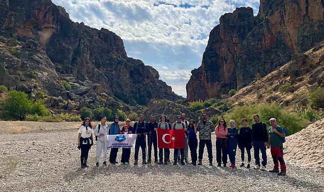 Doğa tutkunlarının vazgeçilmezi: Saklıkapı ve Karaleylek kanyonları