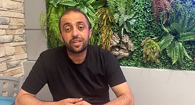 Hediyelik eşya satan dükkana girmekten çekinen kadın ile vatandaşın gülümseten diyaloğu