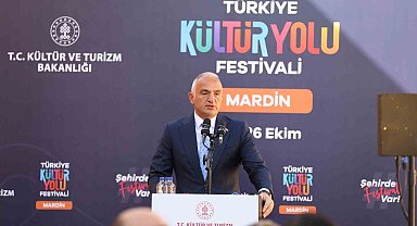 Kültür ve Turizm Bakanı Ersoy: "Gelecek sene 4 ilimizi daha ekleyerek şenliklerimizi 9 şehrimizde düzenleyeceğiz"