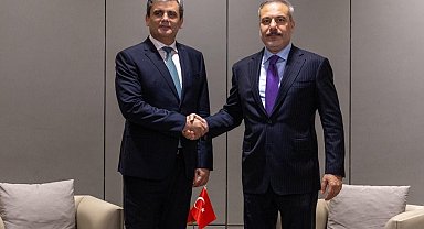 Bakan Fidan, Karadağlı mevkidaşı ile bir araya geldi