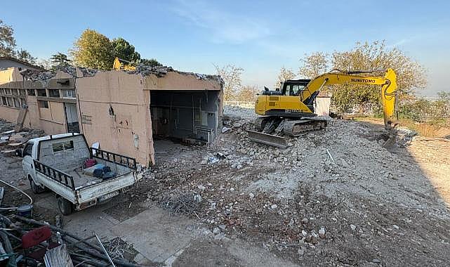 Bursa'daki o lise yıkılıyor!