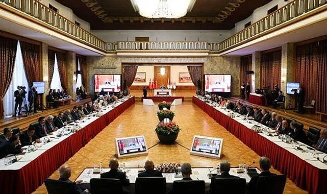 Komisyon heyeti İmralı’ya gitti