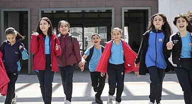 Eğitimde ara tatil kaldırılacak mı? Bakan Tekin’den açıklama