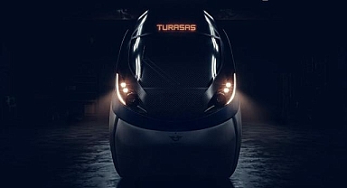 Türkiye’nin ürettiği ilk hızlı tren raylara iniyor