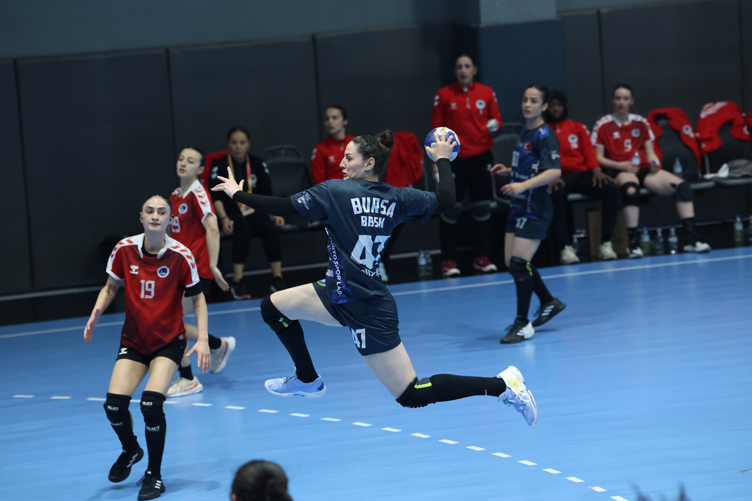 Bursa Büyükşehir Belediyespor Üsküdar Belediyespor’u da mağlup etti