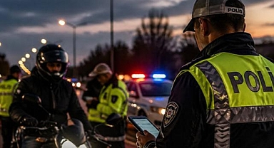 Bursa’da motosikletlilere sıkı kontrol