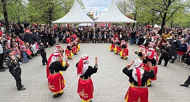 Merinos Parkı’nda dolu dolu 23 Nisan şenliği