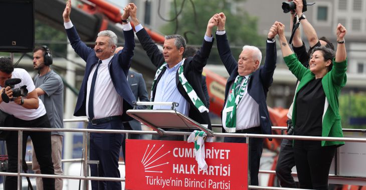 Başkan Bozbey'den adalet ve demokrasi çağrısı