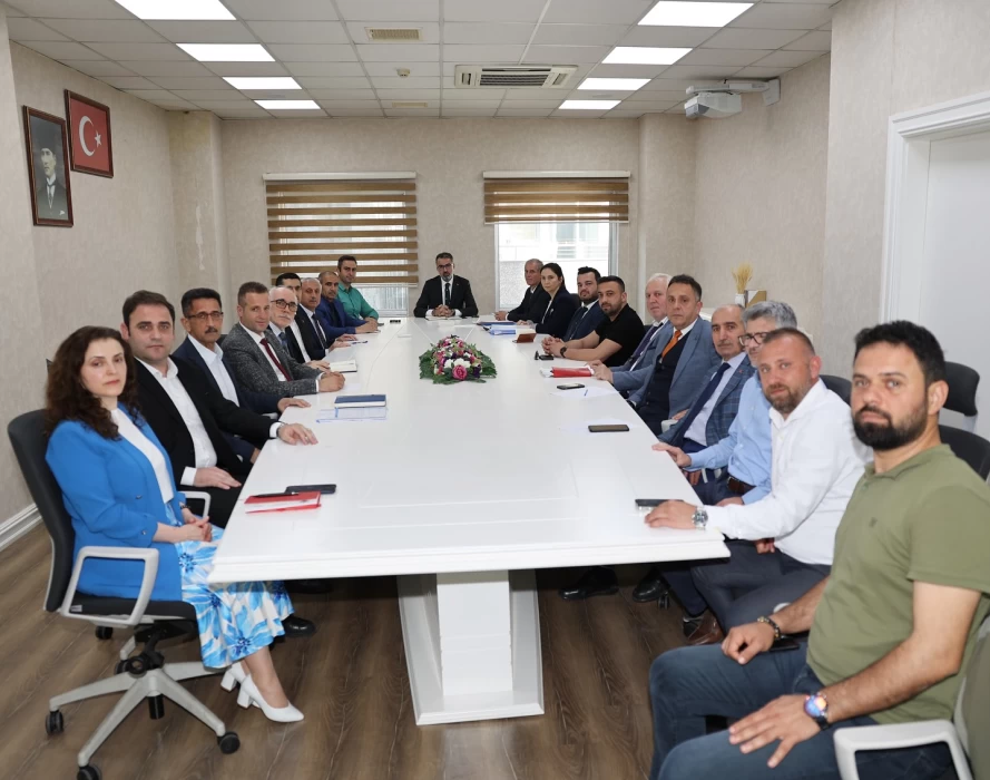 Belediye Başkanımız Sayın Ferhat Erol, Birim Müdür...