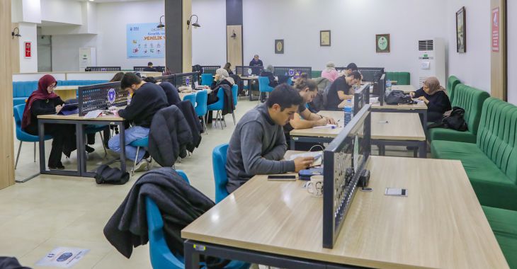 Bursa Büyükşehir, gençlerin yanında