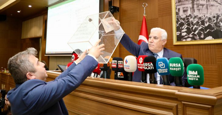 Bursa Büyükşehir Meclisi’nde komisyon seçimleri yapıldı