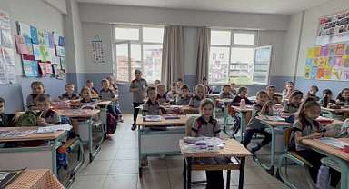 Bursa’daki sıra dışı olay öğrencileri heyecanlandırdı