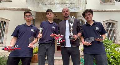 Bursa Erkek Lisesi öğrencileri Dünya 2’ncisi!