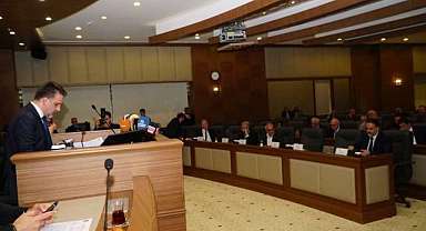 BUSKİ Genel Kurulu’nda ‘su indirimi’ tartışması