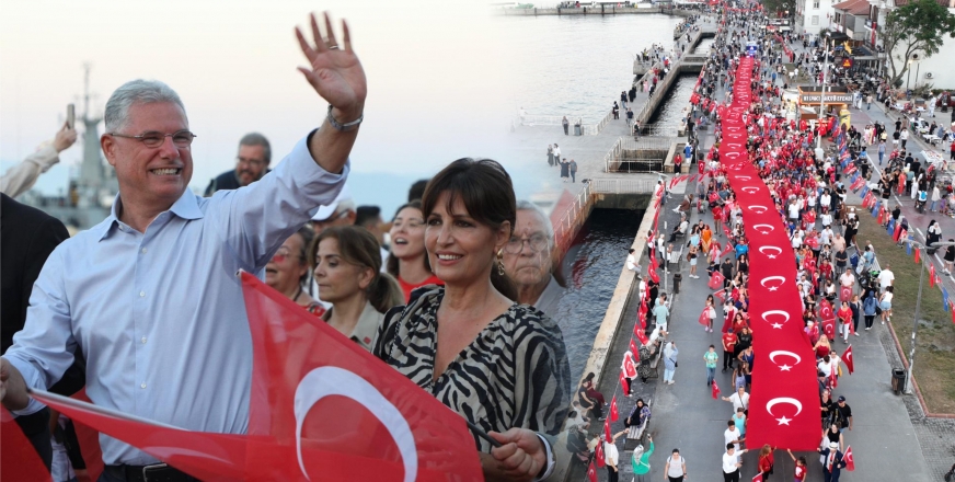 BÜYÜK ZAFER MUDANYA'DA COŞKUYLA KUTLANDI