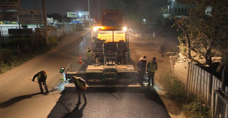 Büyükşehir’den Çalı-Kayapa yolunda gece mesaisi