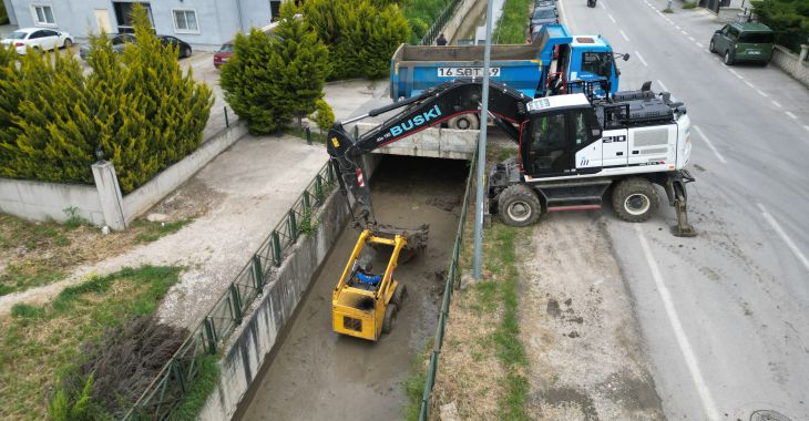 Büyükşehir’den yaz mevsimi öncesinde dere temizliği