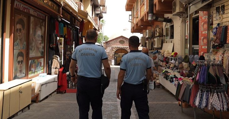 Büyükşehir Zabıtası bayramda da görev başında