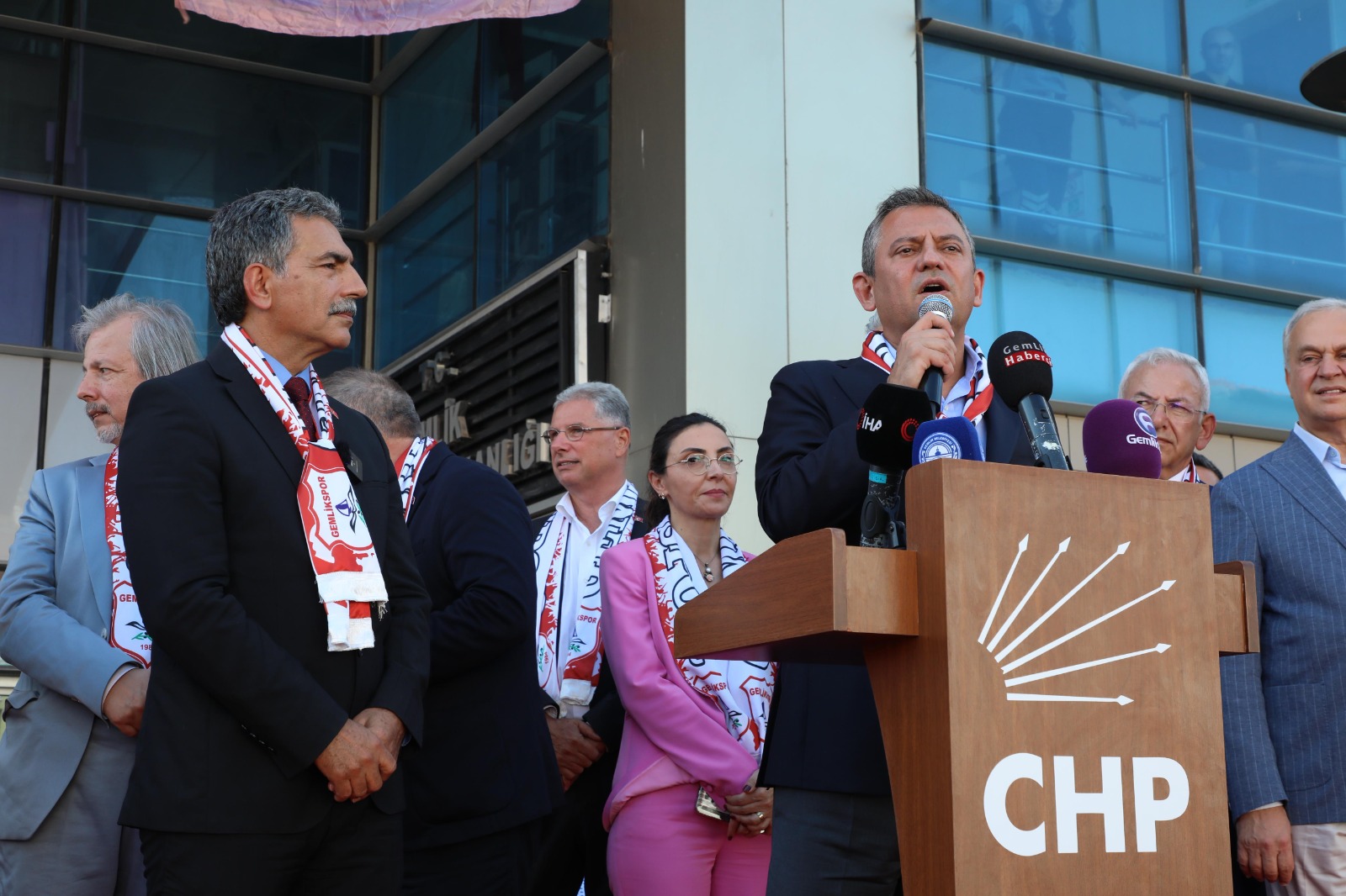 CHP Genel Başkanı Özgür Özel: Gemlik'in gündemi kentsel dönüşüm
