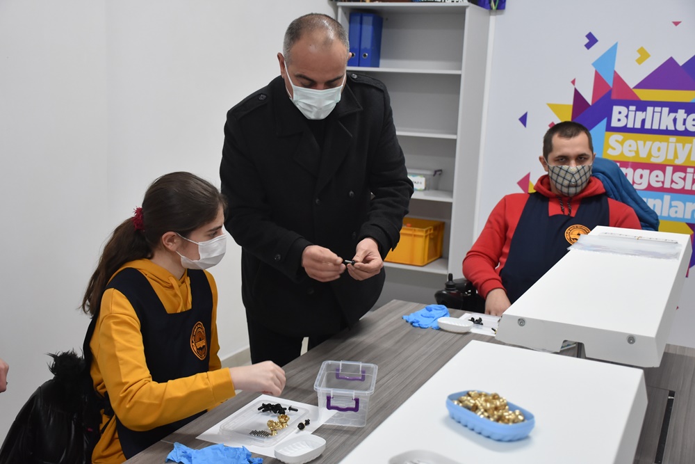 Engelsiz Montaj Atölyesi faaliyete başladı