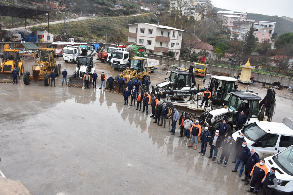 Gemlik Belediyesi ekipleri kışa hazır