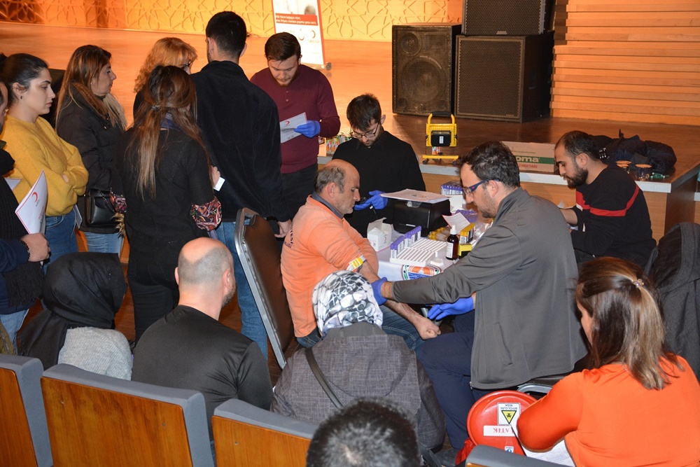 Gemlik Belediyesi hayat kurtarmaya davet ediyor