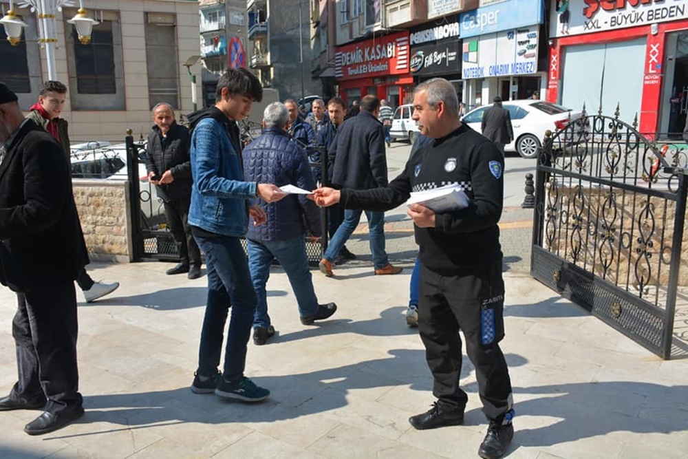 Gemlik Belediyesi Korona’ya karşı bilinçlendiriyor