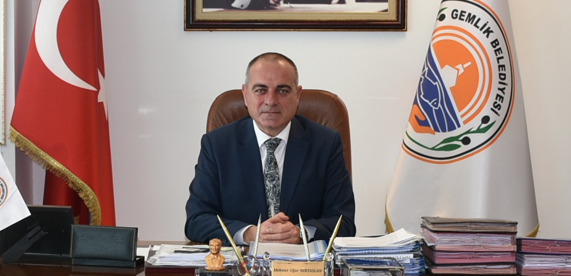 Gemlik Belediyesi’nde en düşük ücret 3 bin 100 lira