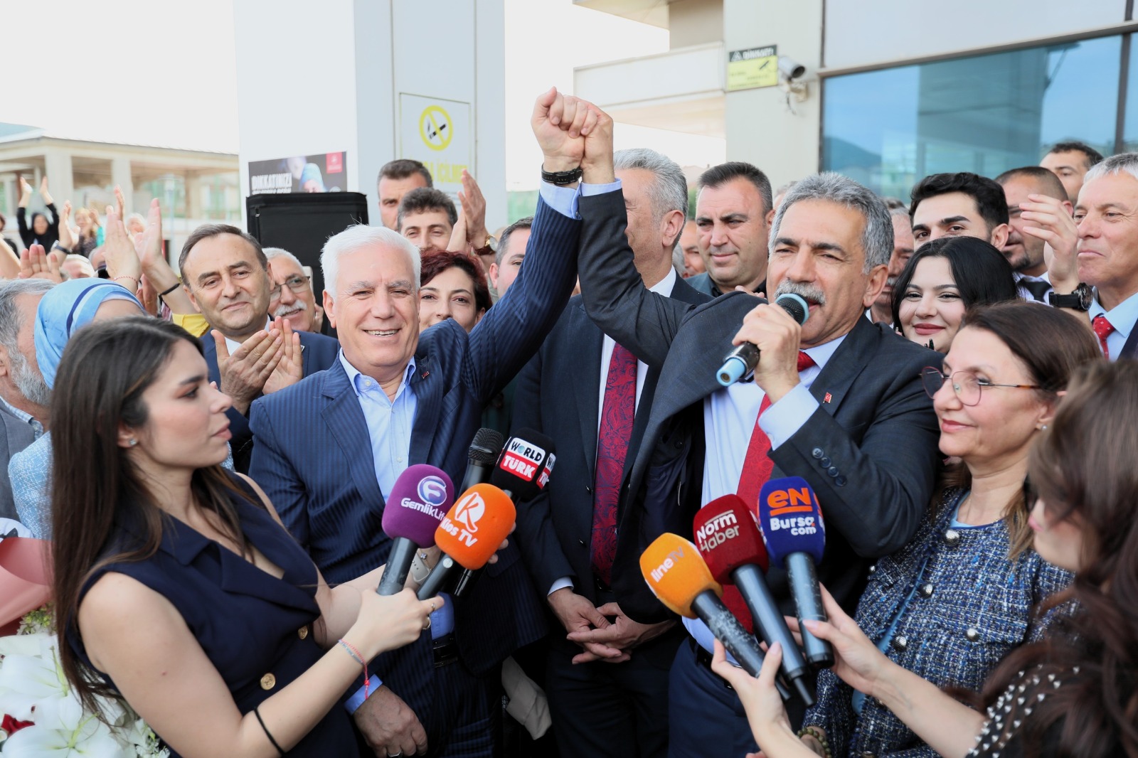 Gemlik Belediyesi’nde Şükrü Deviren Dönemi başladı
