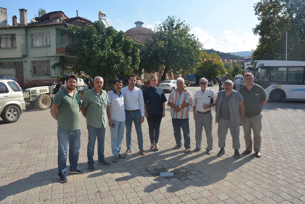Gemlik Belediyesi’nden Küçük Kumla çıkarması