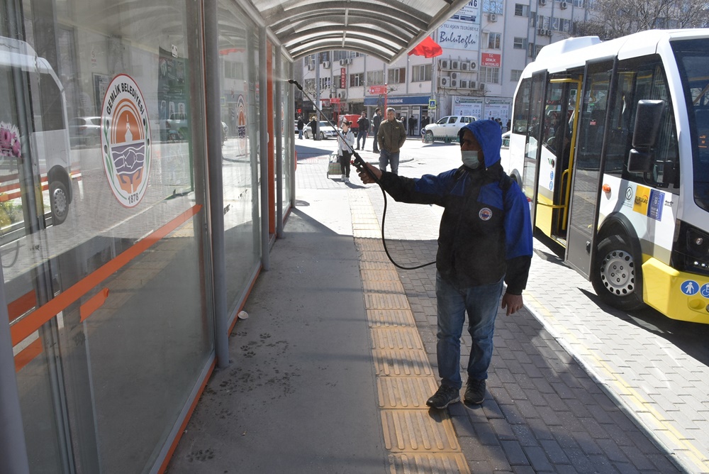 Gemlik Belediyesi’nin koronavirüs mesaisi sürüyor