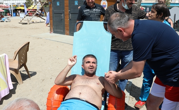 Gemlik’e engelsiz plaj