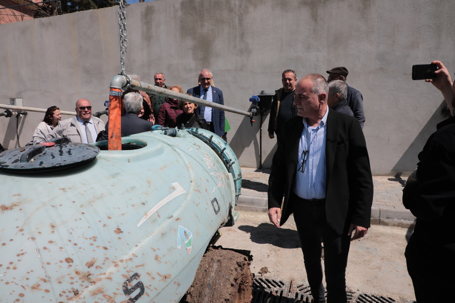 Gemlikli çiftçinin yanında Gemlik Belediyesi var