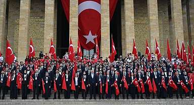 Gençler ve sporcula Anıtkabir’de buluştu