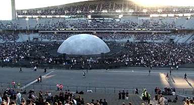 Kanye West konserine ünlü yağmuru
