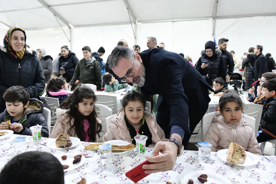 Kestel Belediyesi’nden Çocuklara Ramazan Sevinci:...