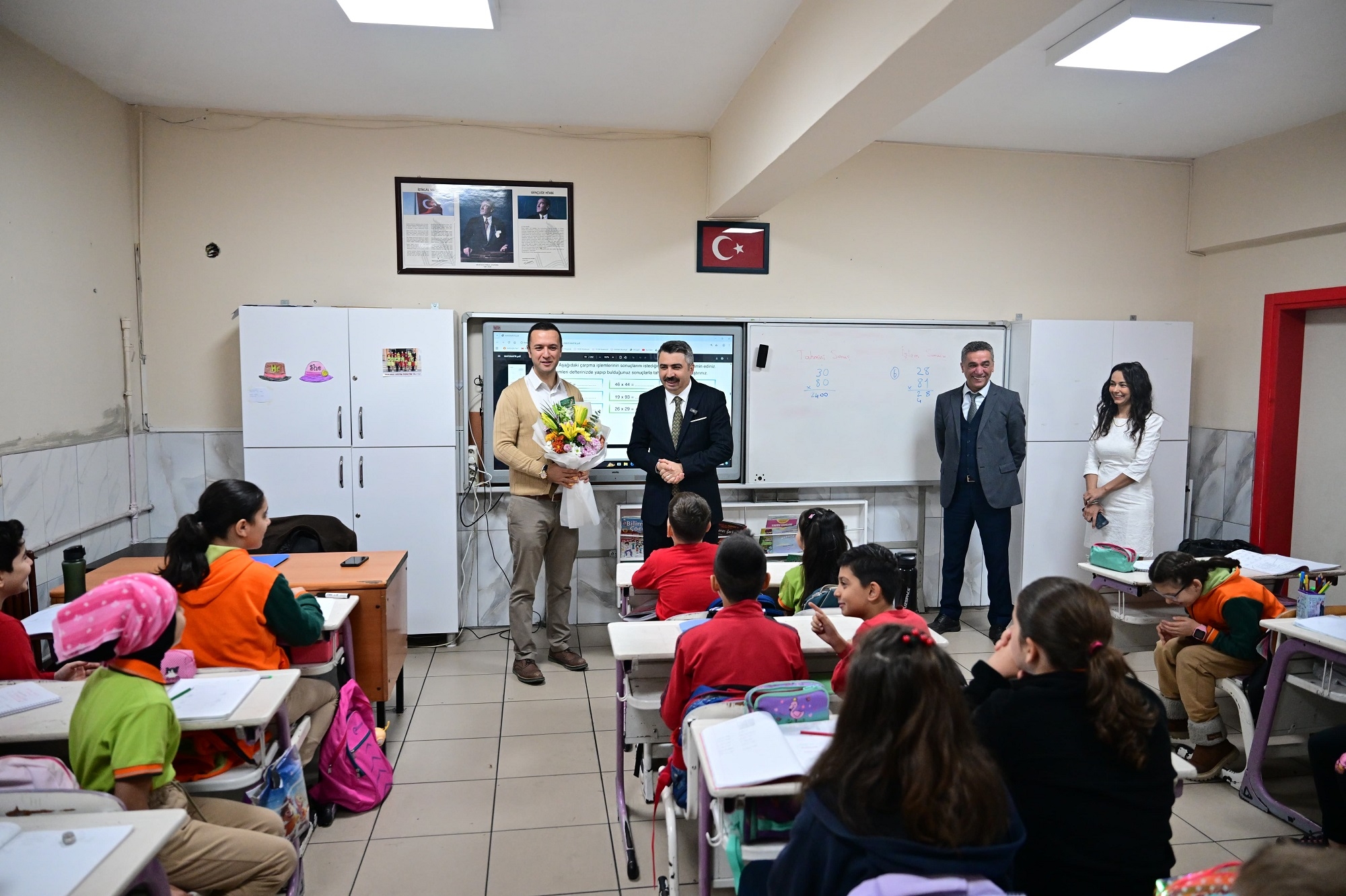 ‘öğretmenler bizim kahramanımızdır’