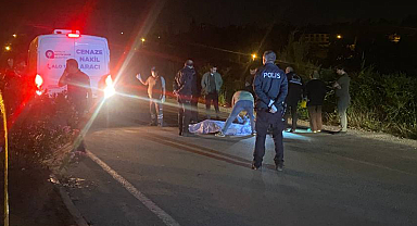 Silahını çıkarıp üç kişiyi kurşuna dizdi