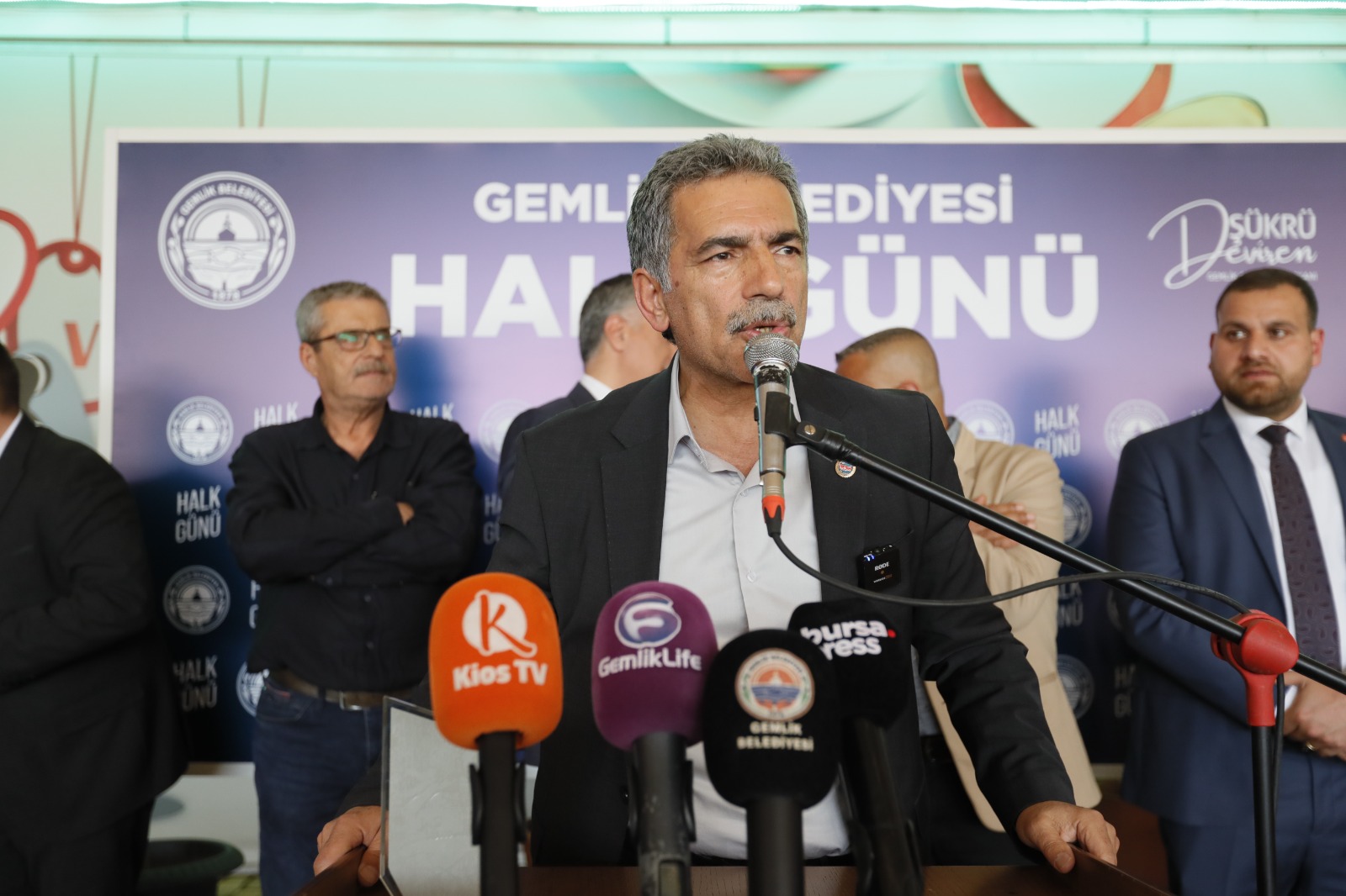 Şükrü Deviren Halk Gününde Vatandaşları Dinledi