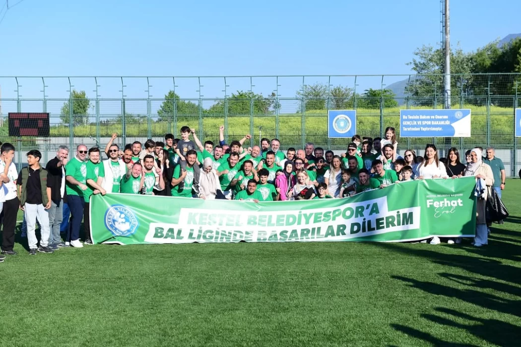 Tribünler Şampiyonluğa, kalpler Aşk’a şahit oldu?