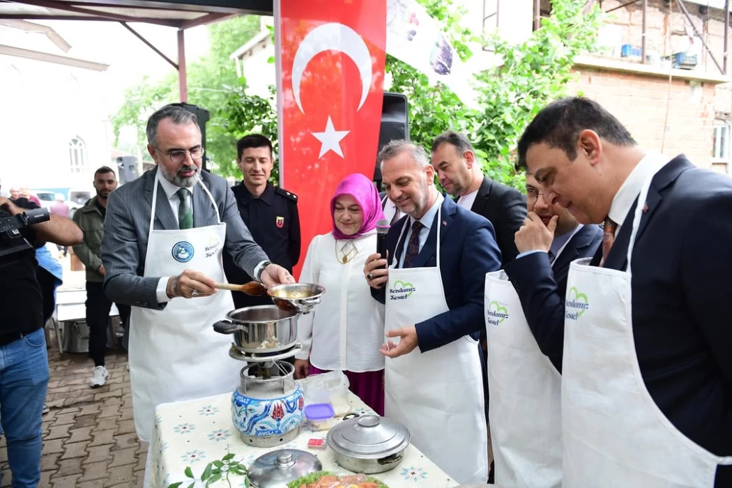 Türk Mutfağı Haftası’nda Asırlık Tatlar Kozluören’...