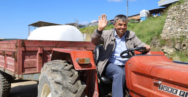 Büyükşehir'den üreticiye kaba yem desteği