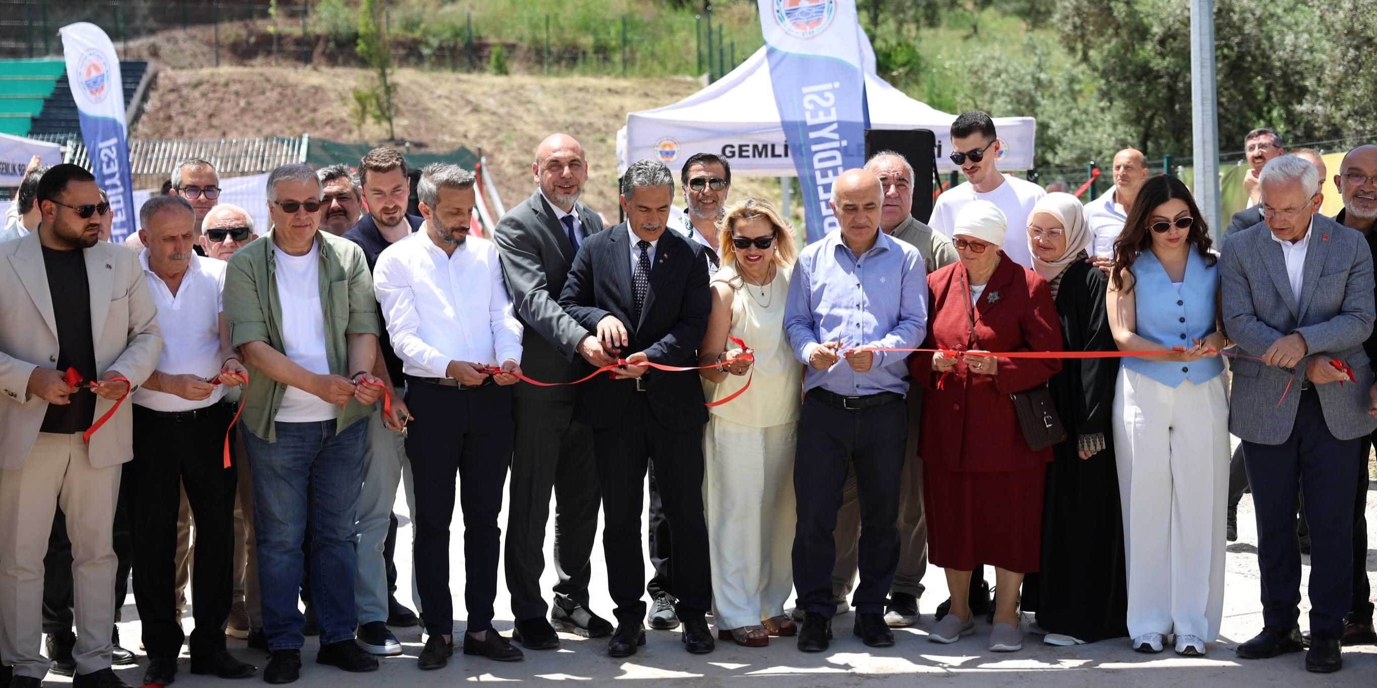 Gemlik’te Sahipsiz Hayvan Bakımevi ve Doğal Yaşam Alanı Törenle Açıldı