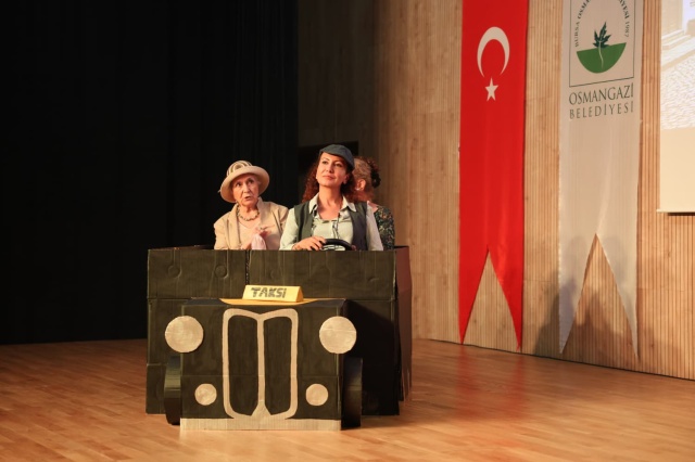 Kadının Gücü Osmangazi Sahnesinden Yükseldi
