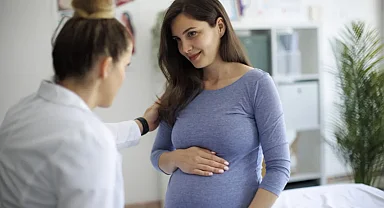 Kaşıntı deyip geçmeyin! Hamilelikte ciddi hastalığın ilk işareti olabilir