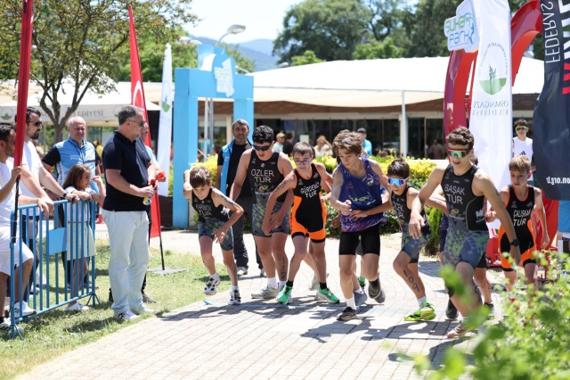 Sukaypark’ta Sporun Kalbi Duatlon Müsabakalarıyla Attı