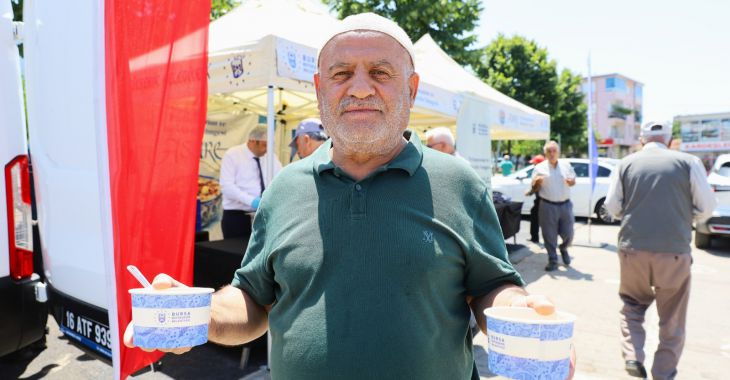 Aşure geleneği Şirinevler'de yaşatıldı