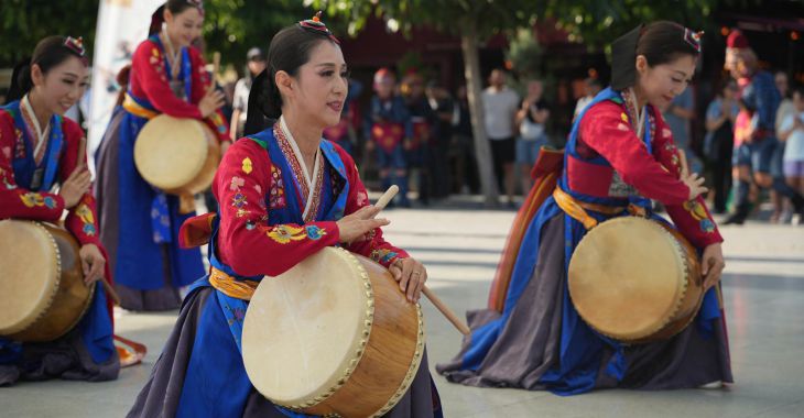 Halk dansları rüzgârı Bursa'nın dört bir yanını sardı