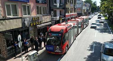 Metrobüs geldi! İşte ilk görüntüler…
